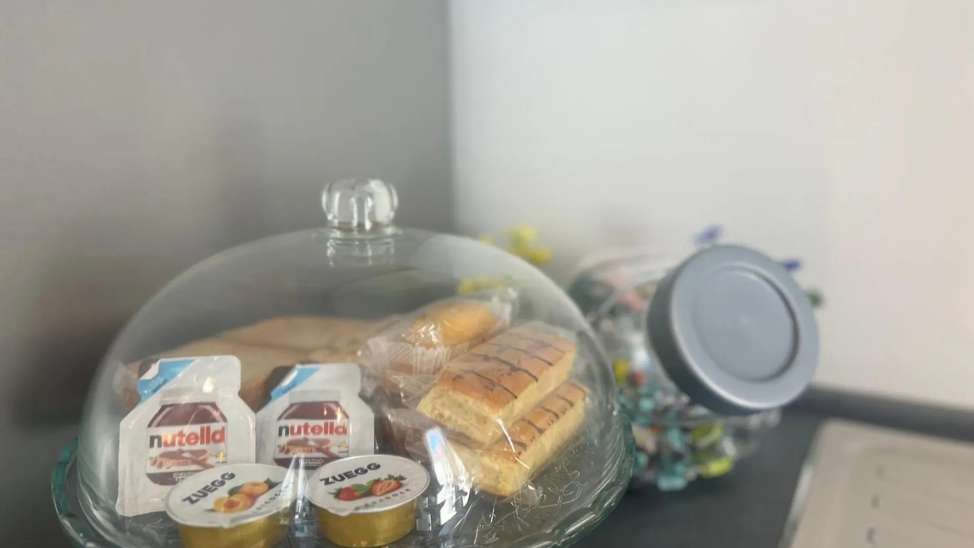 Regina Milano In Melegnano - Wifi, Breakfast Box And Terrace Apartment Italy