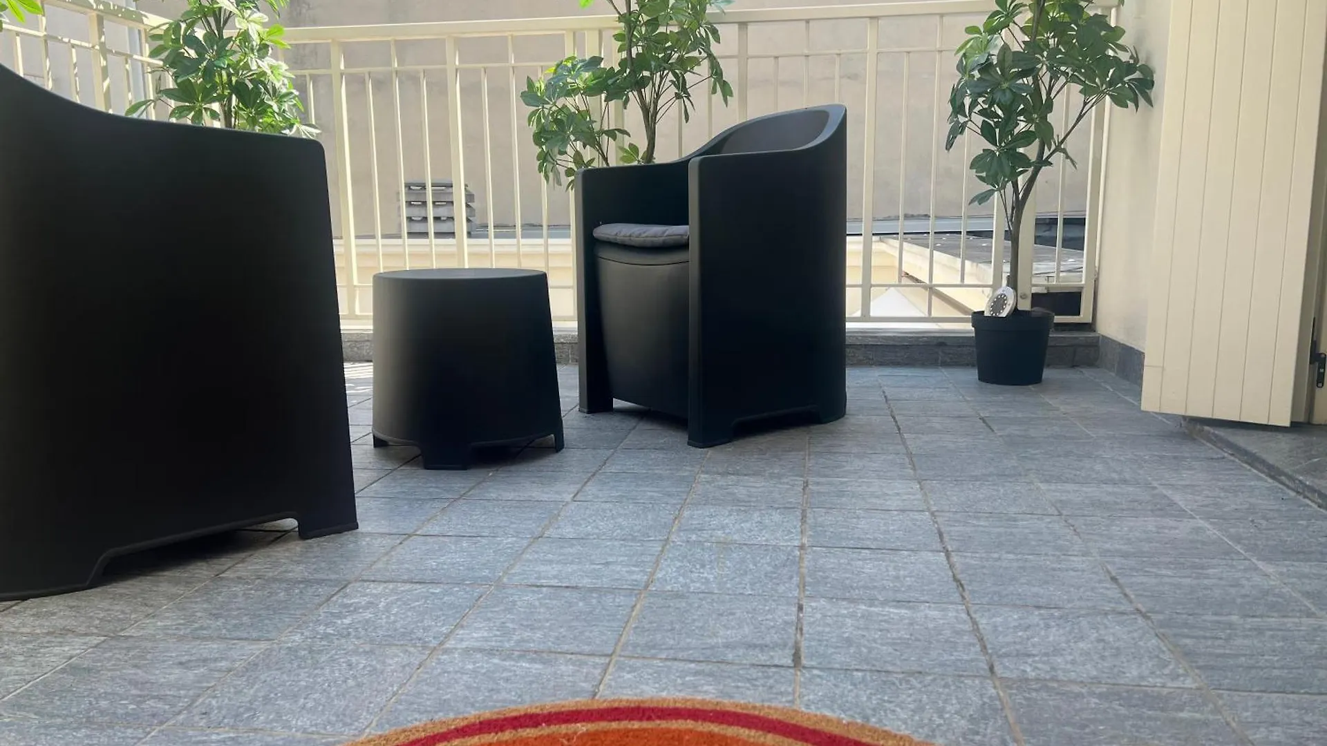 Regina Milano In Melegnano - Wifi, Breakfast Box And Terrace Apartment 0*, Milan