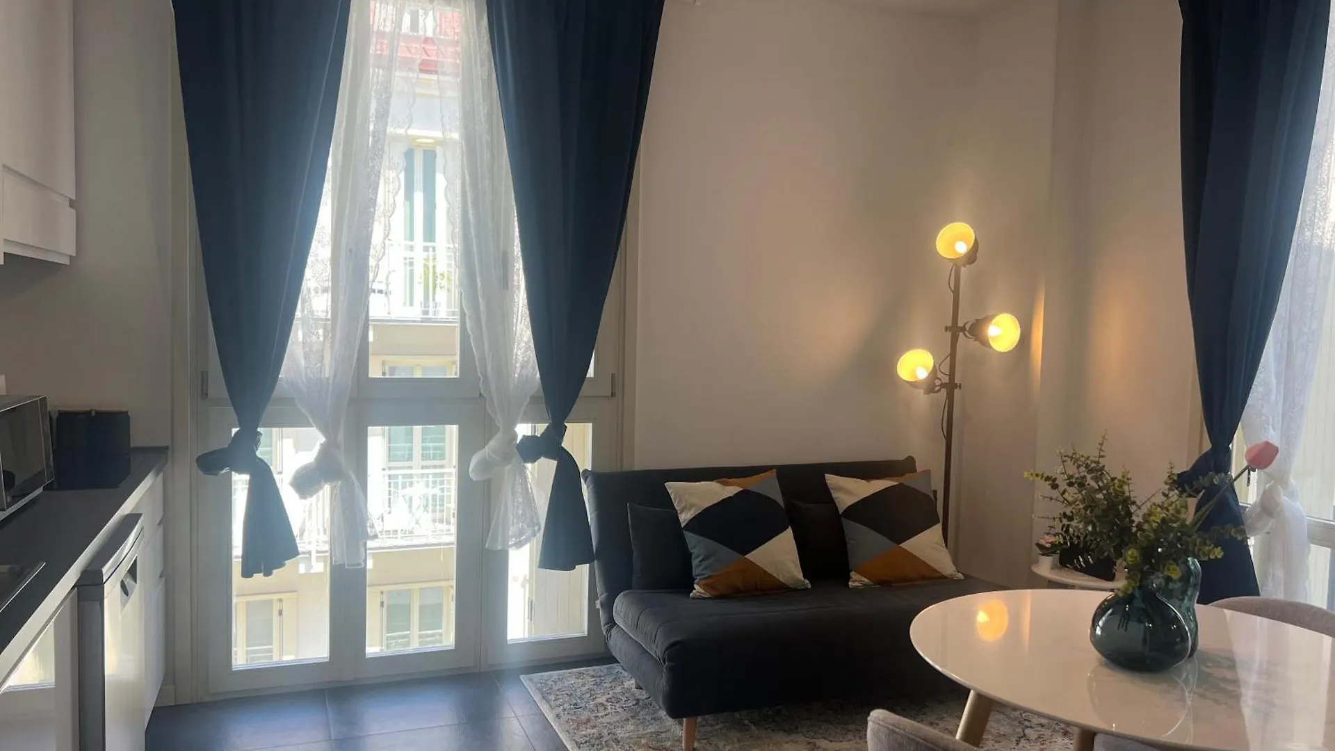 Ferienwohnung Regina Milano In Melegnano - Wifi, Breakfast Box And Terrace Apartment Mailand