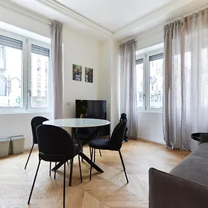 Duomo Cityview Grand Apartment